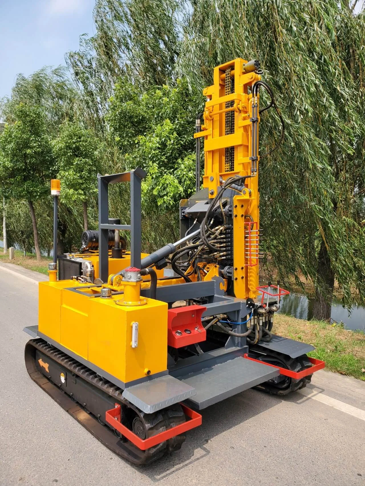 Roadside Pile Driver Machines
